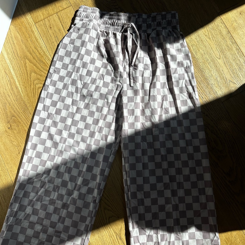 Albion Checkered Ankle Pants - Gray and White